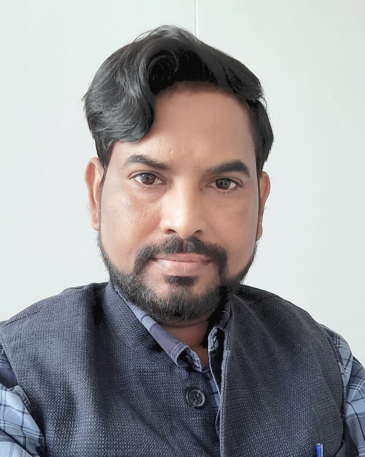 Dr. Sandeep Dahilekar